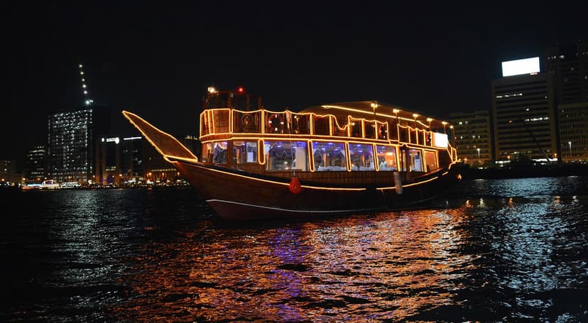 dubai-dhow-cruise